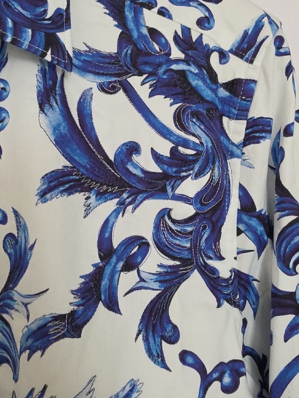 Robert Graham White Dress Shirt with Blue Floral Scroll Print - New - Picture 5 of 9